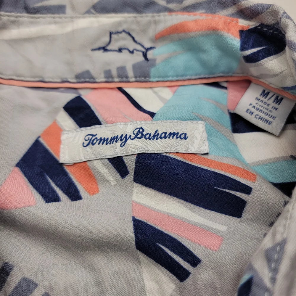 Tommy Bahama Multicolor Floral Jacquard Short Sleeve Shirt M - Picture 3 of 6
